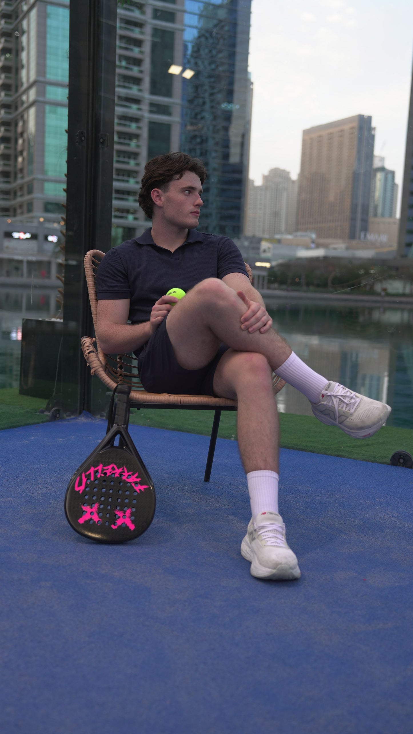Future Racket - Pink