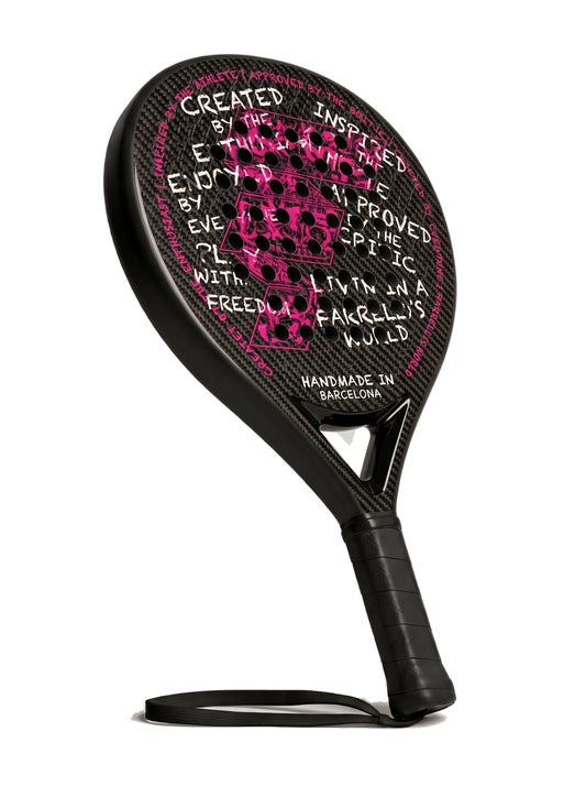Fuchsia padel racket, face