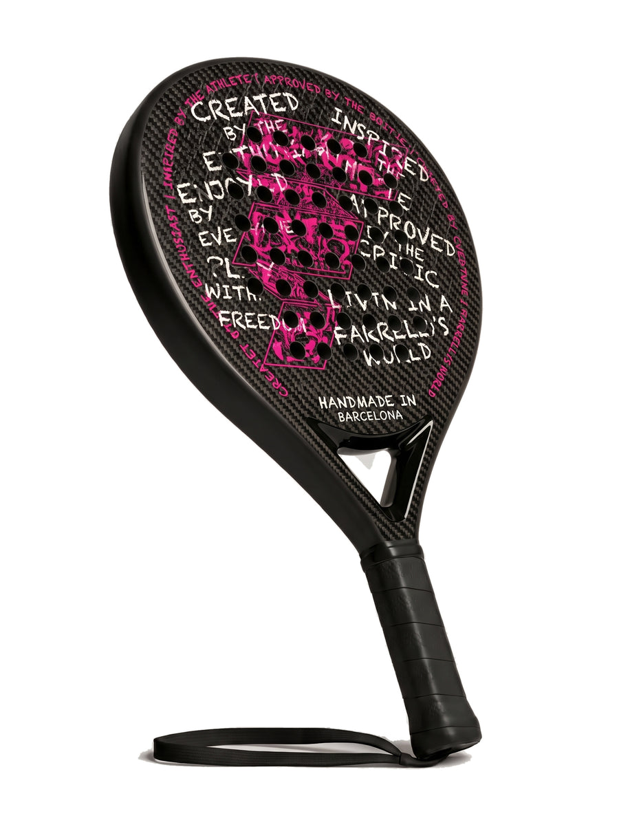Fuchsia padel racket, face